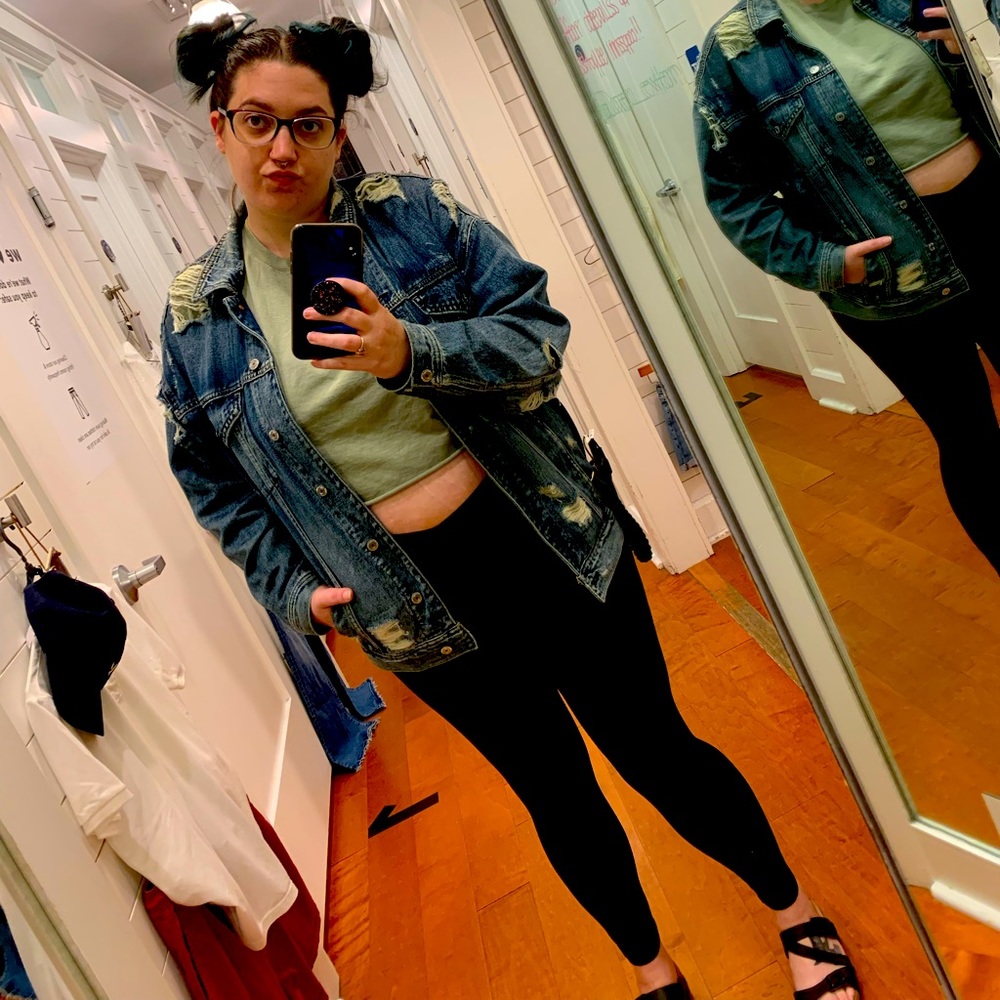 Meet your Posher, Briana